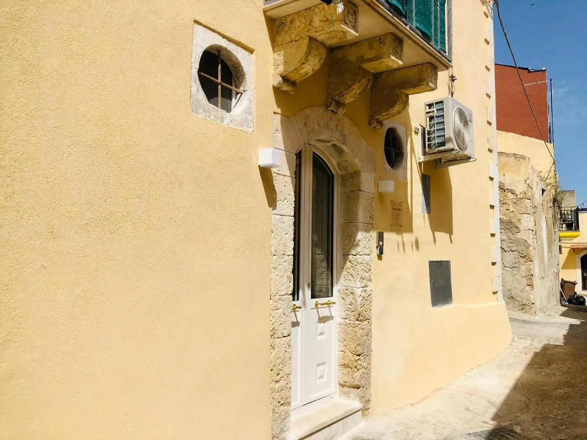 Dimora Umberto - Dammuso Suite Noto 0*,  Italy
